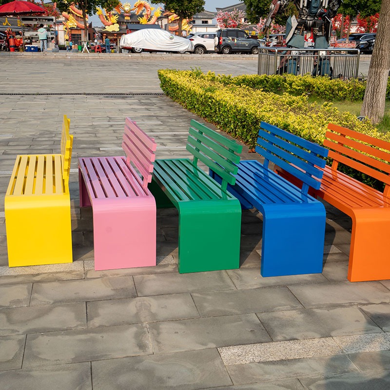 カラフルなモダンな屋外用金属製ガーデンベンチ、カスタマイズ可 - Garden Bench Metal のレビューと価格
