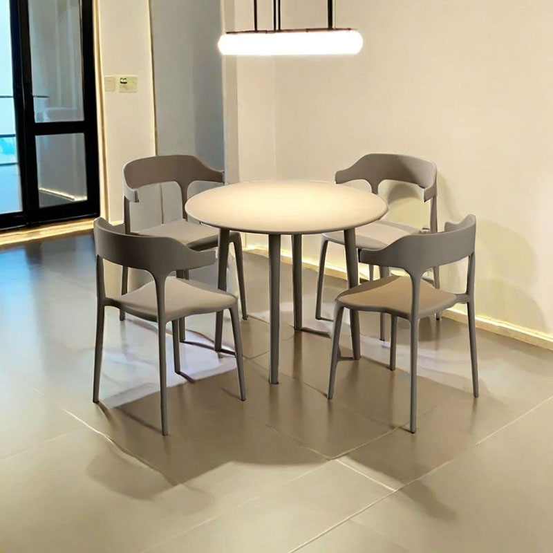 カジュアルな屋外テーブルと椅子、シンプルな商談室、小さな丸テ - Outdoor Furniture Metal Chairs のレビューと価格