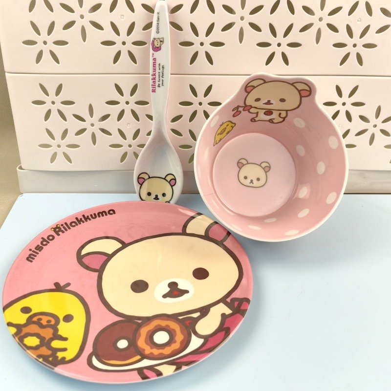 愛らしいリラックマ柄の食器セット、素敵な家庭用食卓アクセサリ - Bistro Table Set のレビューと価格
