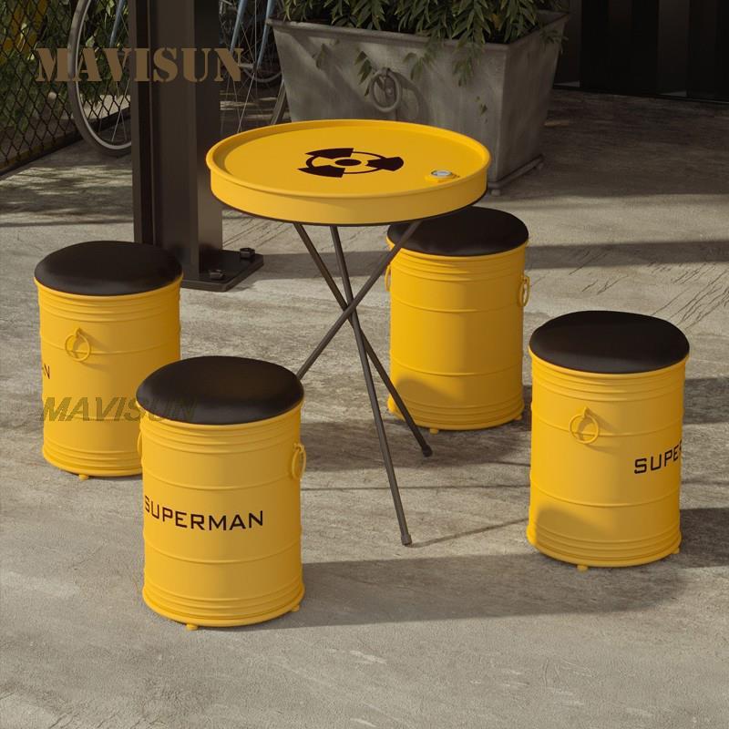 錬鉄製のオイルドラムデッキ,ミルクティーのテーブルと椅子の組 - Outdoor Furniture Oil のレビューと価格