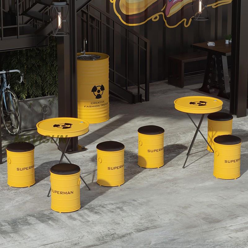 錬鉄製のオイルドラムデッキ,ミルクティーのテーブルと椅子の組 - Outdoor Furniture Oil のレビューと価格